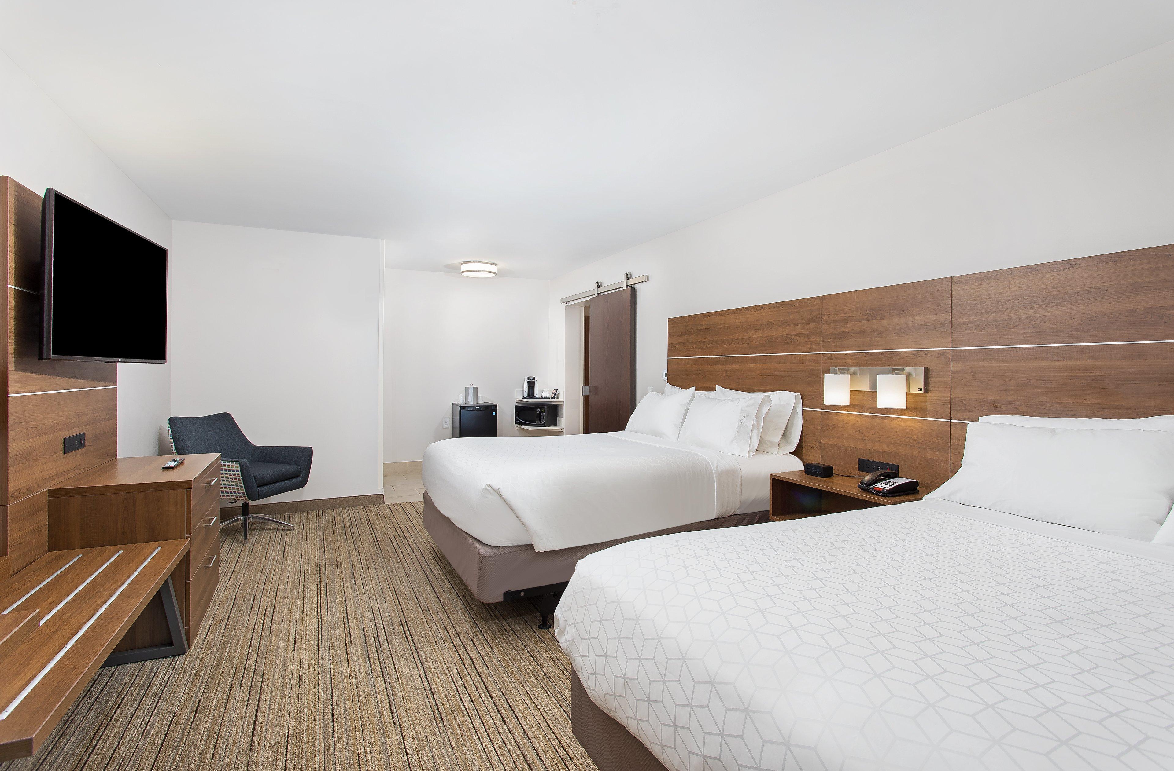 Holiday Inn Express Williamsburg By Ihg Exterior photo
