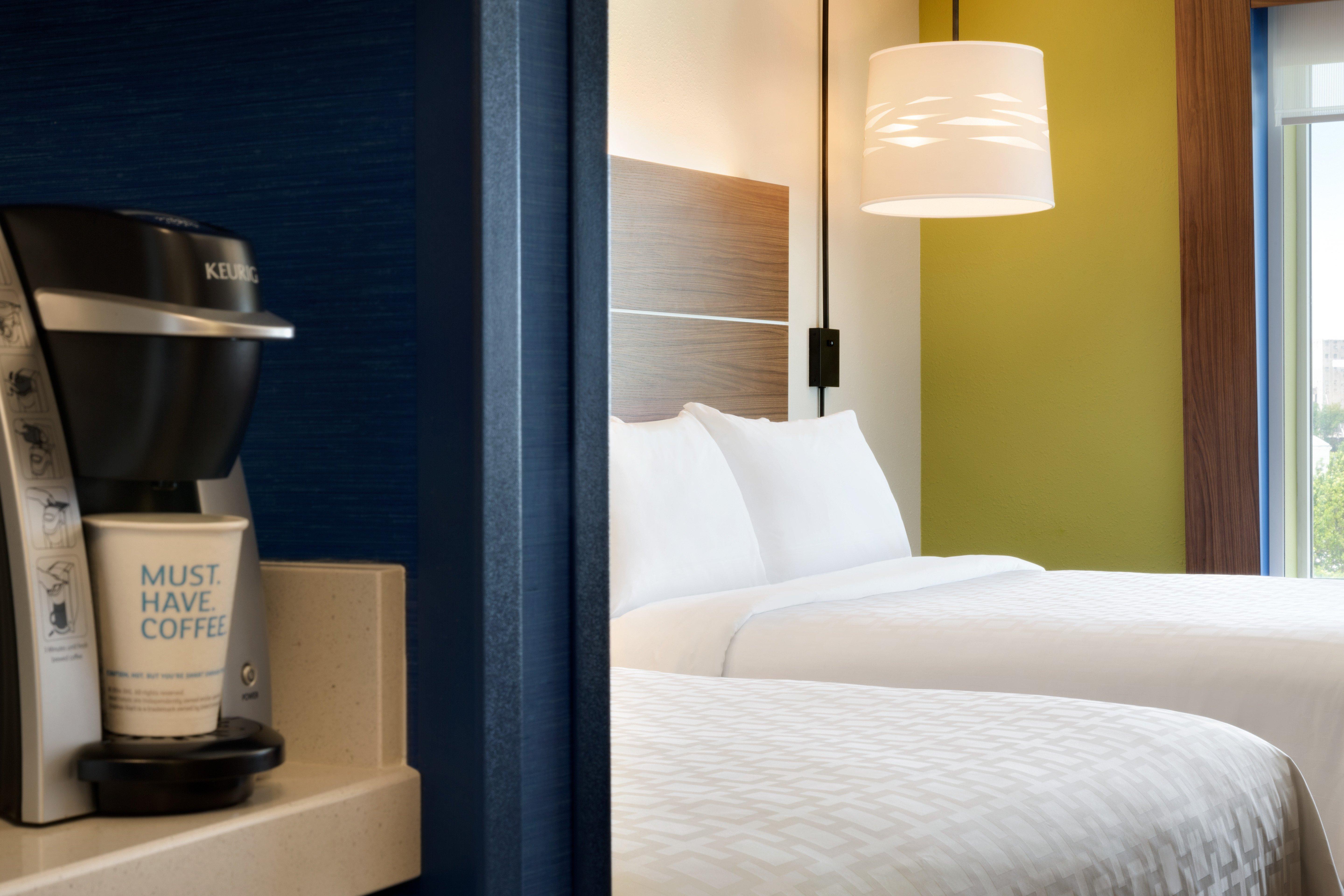 Holiday Inn Express Williamsburg By Ihg Exterior photo